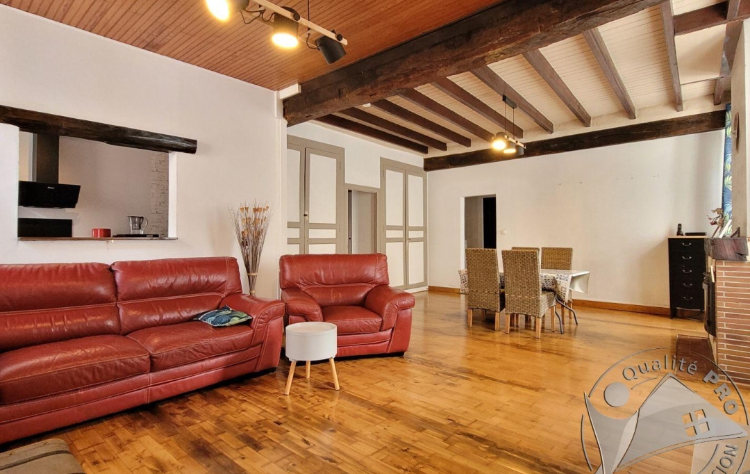 L`AUTRE AGENCE : Maison / Villa | GRANGES-SUR-LOT (47260) | 168 m2 | 117 000 € 