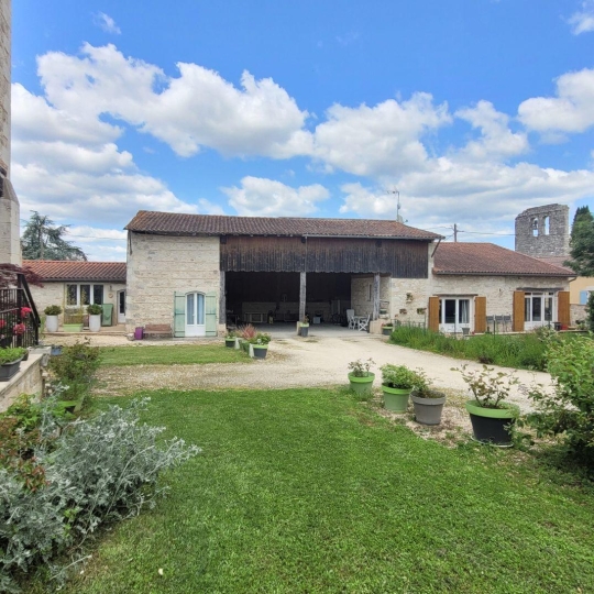  L`AUTRE AGENCE : Domaines / Propriétés | BOURRAN (47320) | 500 m2 | 630 000 € 