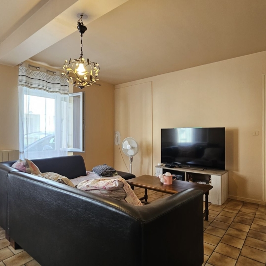  L`AUTRE AGENCE : House | SAINTE-LIVRADE-SUR-LOT (47110) | 141 m2 | 79 000 € 