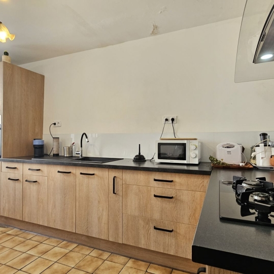  L`AUTRE AGENCE : House | SAINTE-LIVRADE-SUR-LOT (47110) | 141 m2 | 79 000 € 