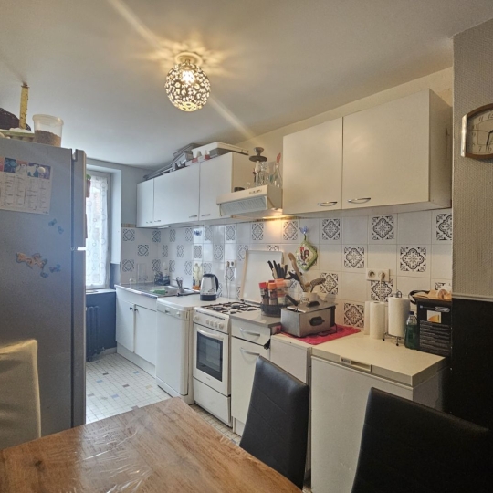  L`AUTRE AGENCE : Immeuble | SAINTE-LIVRADE-SUR-LOT (47110) | 160 m2 | 118 000 € 