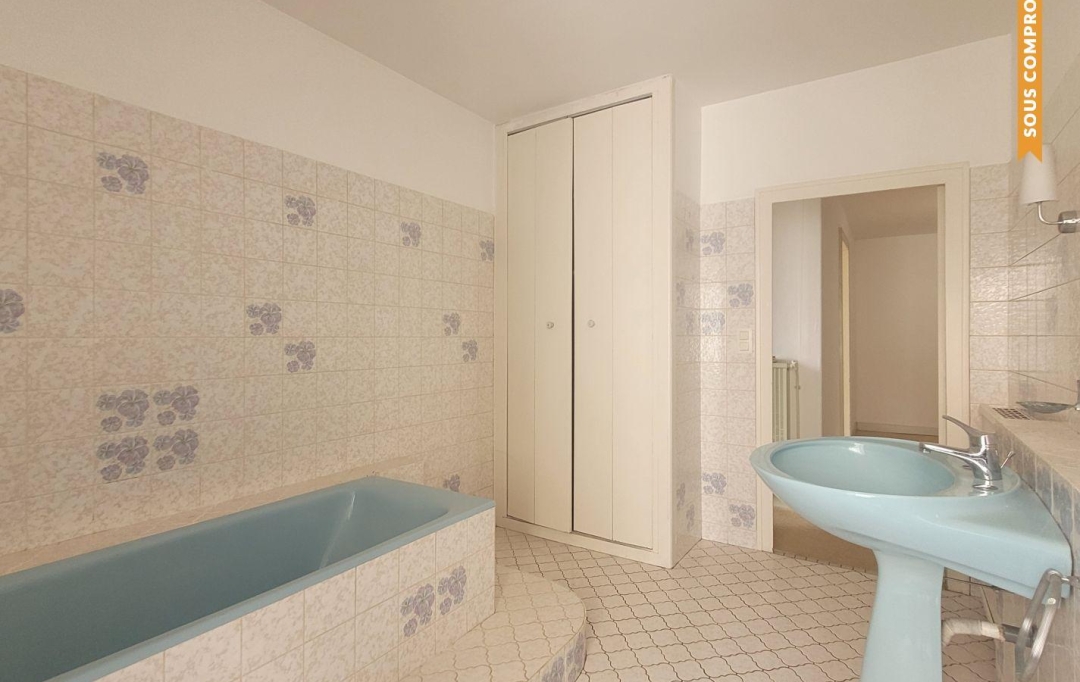 L`AUTRE AGENCE : Maison / Villa | CLAIRAC (47320) | 136 m2 | 82 000 € 
