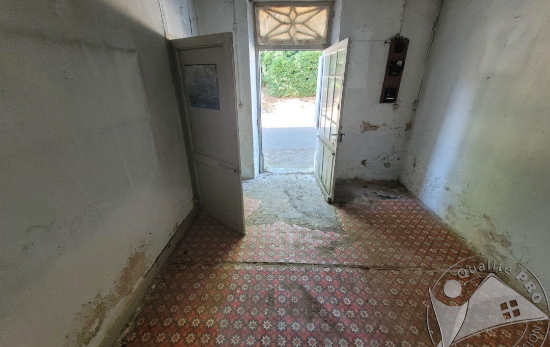 L`AUTRE AGENCE : Maison / Villa | GRATELOUP-SAINT-GAYRAND (47400) | 250 m2 | 65 000 € 