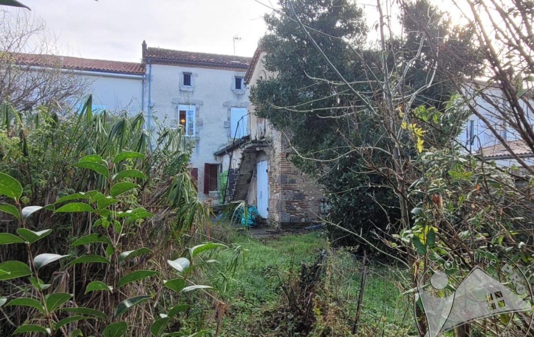 L`AUTRE AGENCE : Maison / Villa | AIGUILLON (47190) | 203 m2 | 104 000 € 