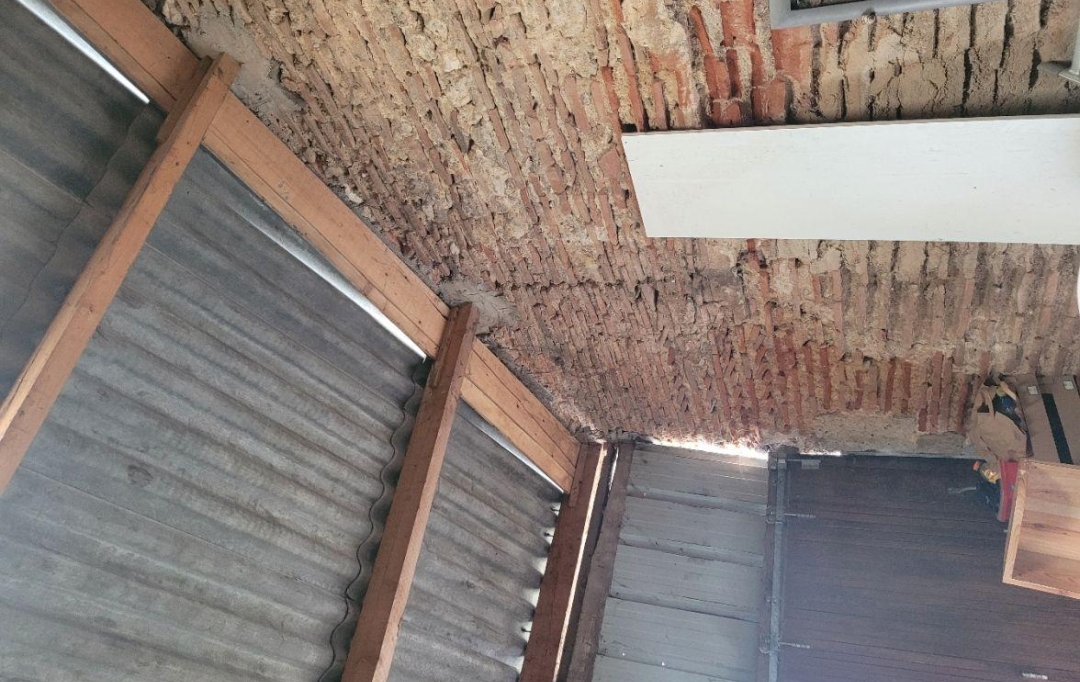 L`AUTRE AGENCE : Garage / Parking | CLAIRAC (47320) | 104 m2 | 29 900 € 
