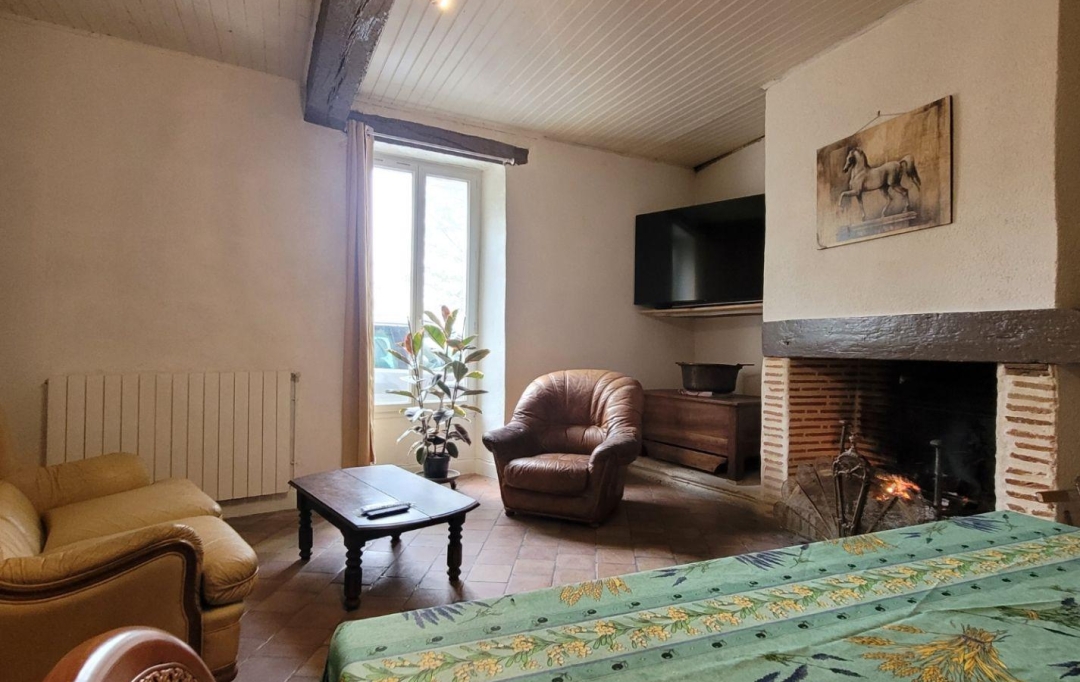 L`AUTRE AGENCE : Maison / Villa | CLAIRAC (47320) | 151 m2 | 108 000 € 