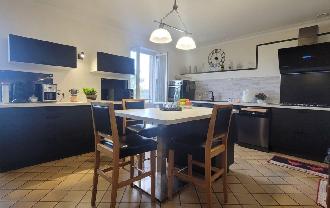 L`AUTRE AGENCE : Maison / Villa | VERTEUIL-D'AGENAIS (47260) | 148 m2 | 99 000 € 
