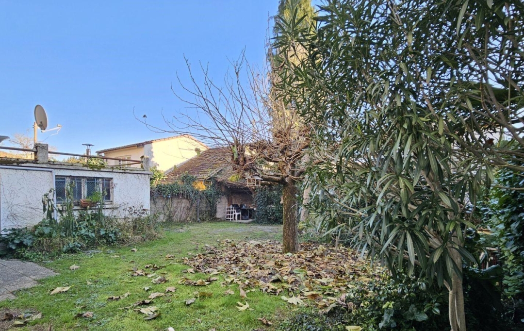 L`AUTRE AGENCE : Maison / Villa | CLAIRAC (47320) | 160 m2 | 98 000 € 
