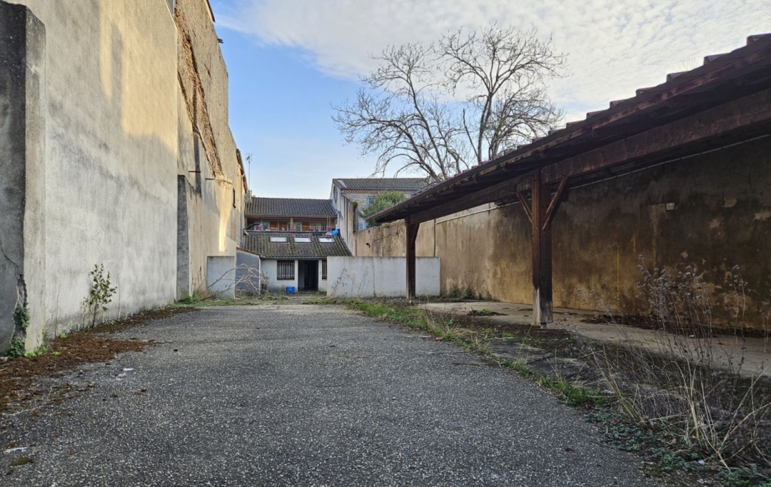L`AUTRE AGENCE : Immeuble | CLAIRAC (47320) | 334 m2 | 251 000 € 