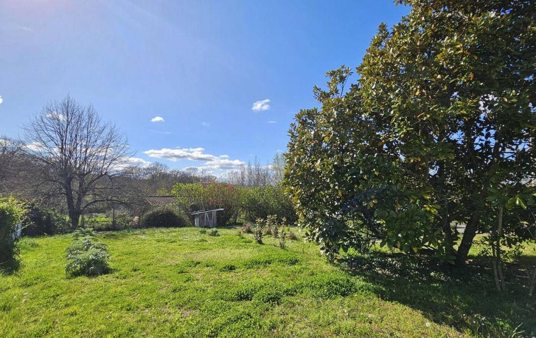 L`AUTRE AGENCE : Maison / Villa | SAINT-SARDOS (47360) | 300 m2 | 77 000 € 