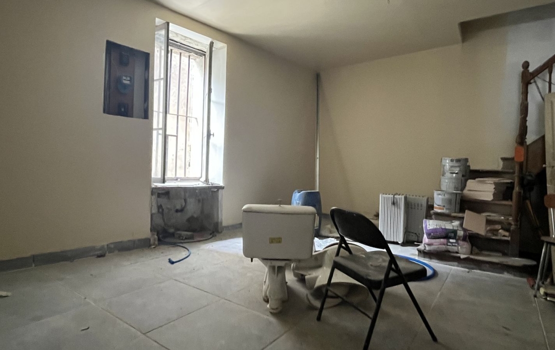 L`AUTRE AGENCE : Maison / Villa | CLAIRAC (47320) | 320 m2 | 71 000 € 