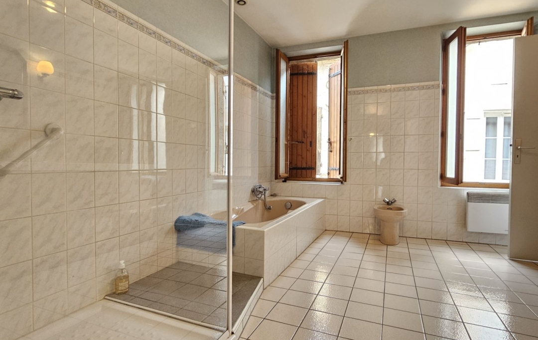 L`AUTRE AGENCE : Maison / Villa | CLAIRAC (47320) | 175 m2 | 87 000 € 