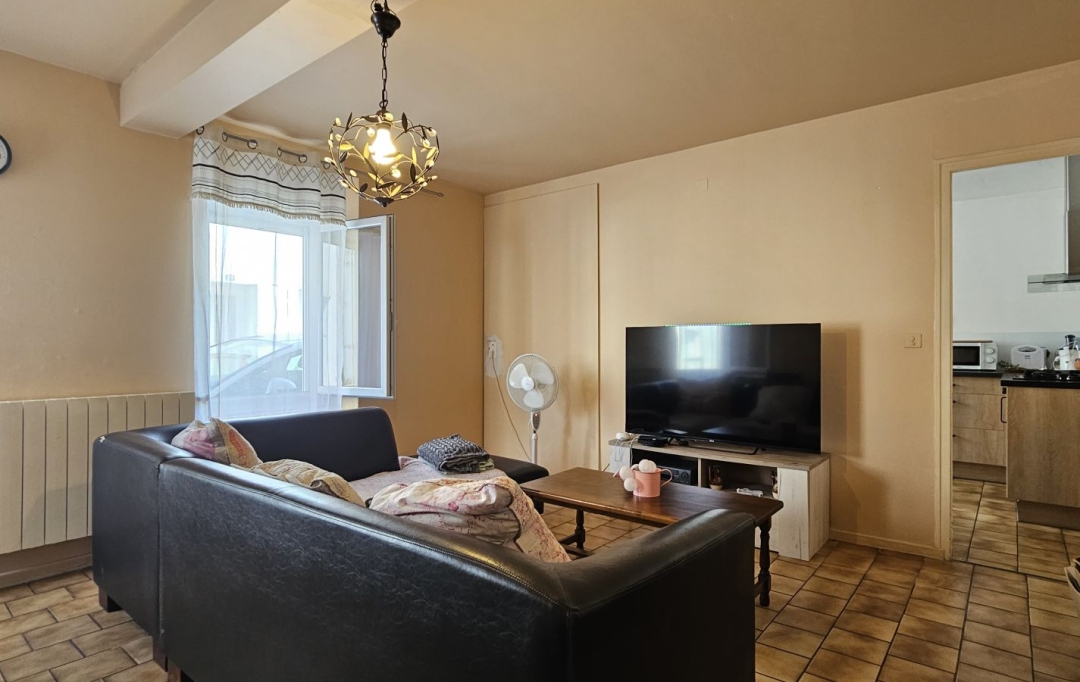 L`AUTRE AGENCE : House | SAINTE-LIVRADE-SUR-LOT (47110) | 141 m2 | 79 000 € 