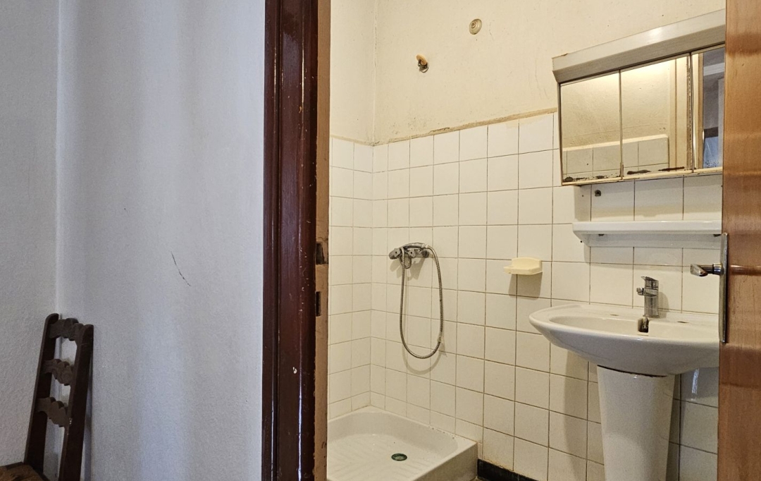 L`AUTRE AGENCE : House | SAINTE-LIVRADE-SUR-LOT (47110) | 141 m2 | 79 000 € 
