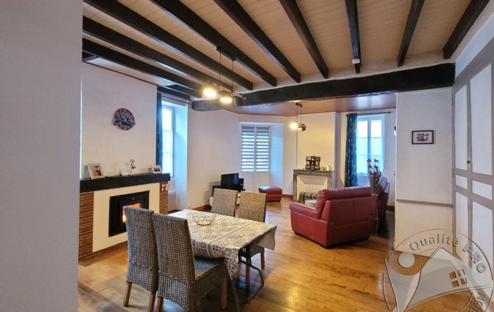 Maison GRANGES-SUR-LOT 168 m2 117 000 € Maison GRANGES-SUR-LOT 168 m2 117 000 €