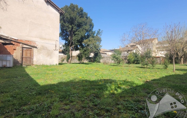 Maison AIGUILLON 160 m2 87 000 € Maison AIGUILLON 160 m2 87 000 €