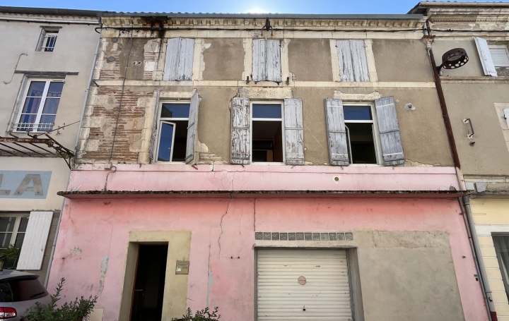 Maison de ville TONNEINS 119 m2 66 000 € Maison de ville TONNEINS 119 m2 66 000 €