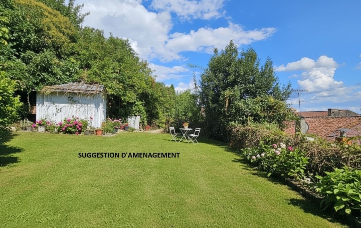 Maison de village   PORT-SAINTE-MARIE  112 m2 55 000 € 