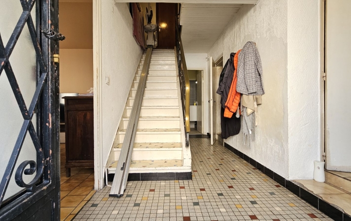  L`AUTRE AGENCE Maison / Villa | SAINTE-LIVRADE-SUR-LOT (47110) | 141 m2 | 79 000 € 